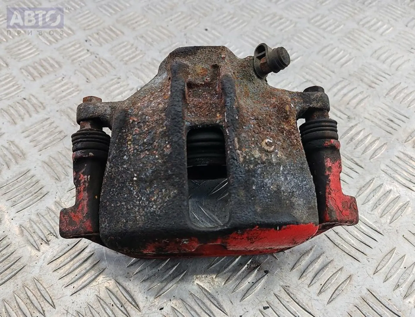 Суппорт к Audi 80 1992