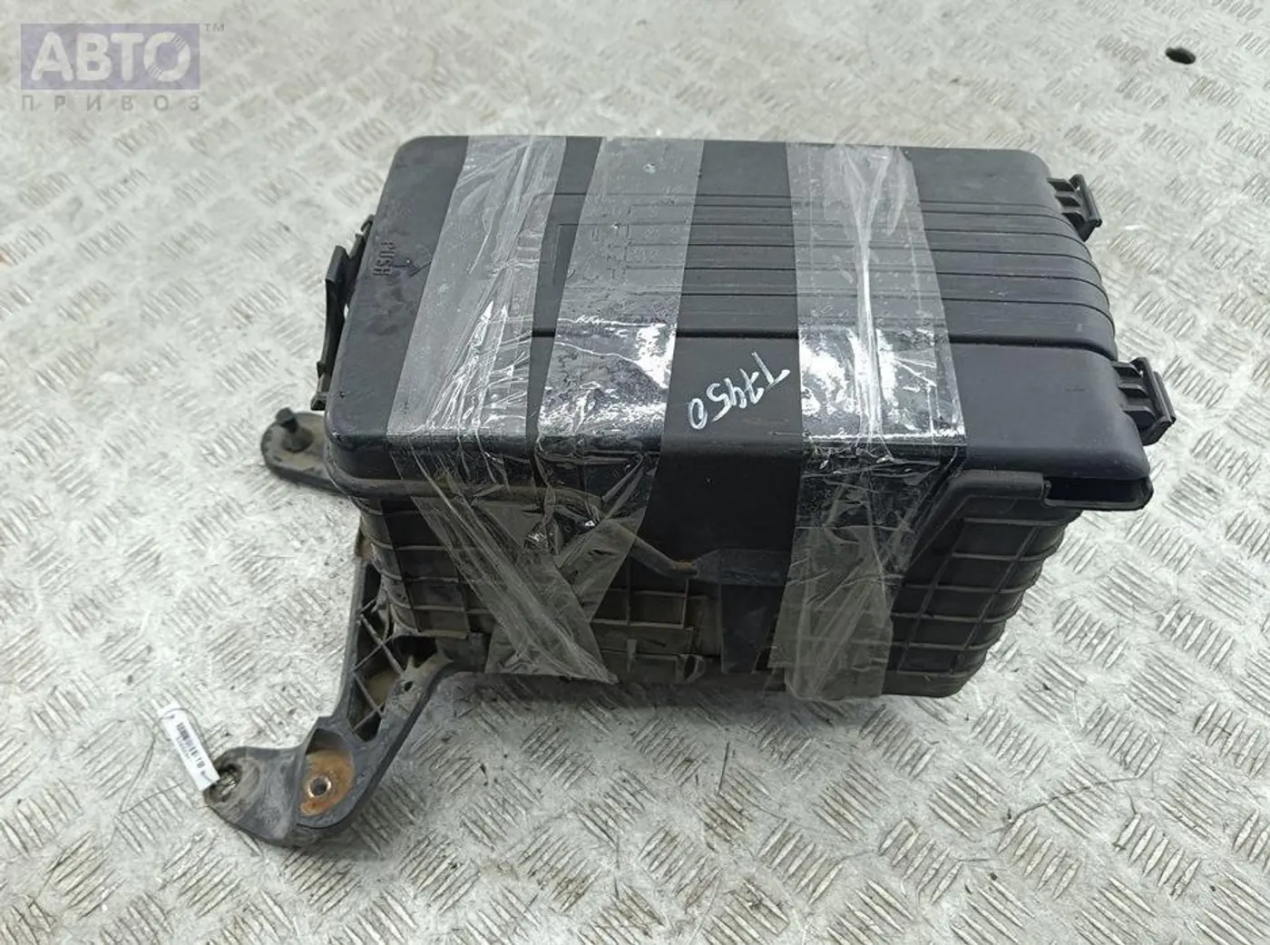 Кожух к Volkswagen Passat 2006