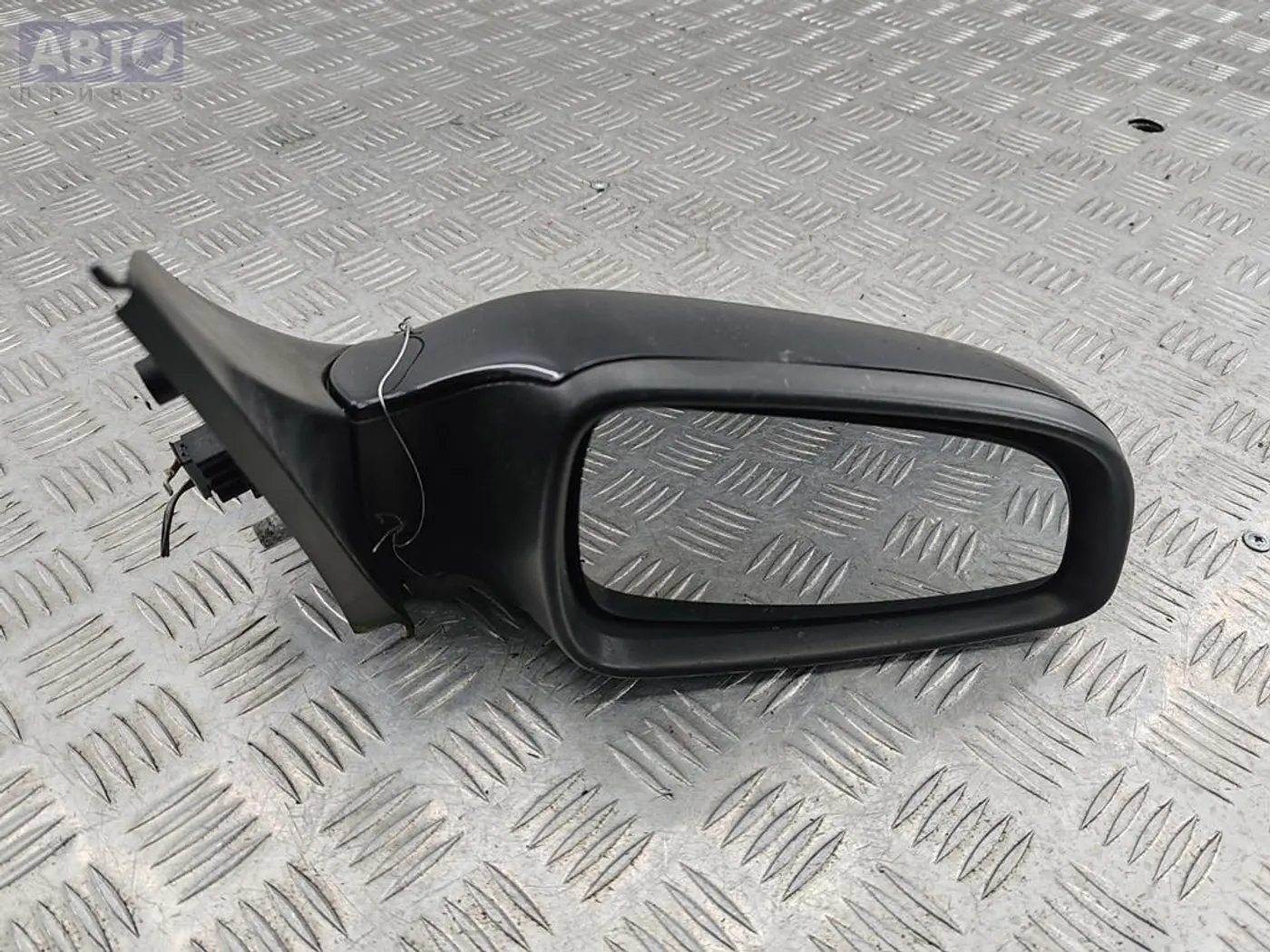 Сиденье переднее к Opel Astra 2008