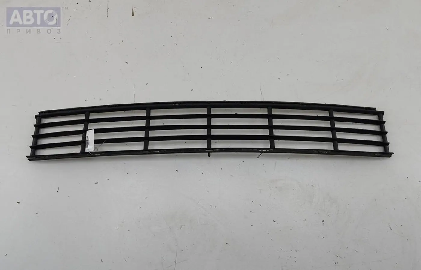 Решетка бампера к Ford Galaxy 1998