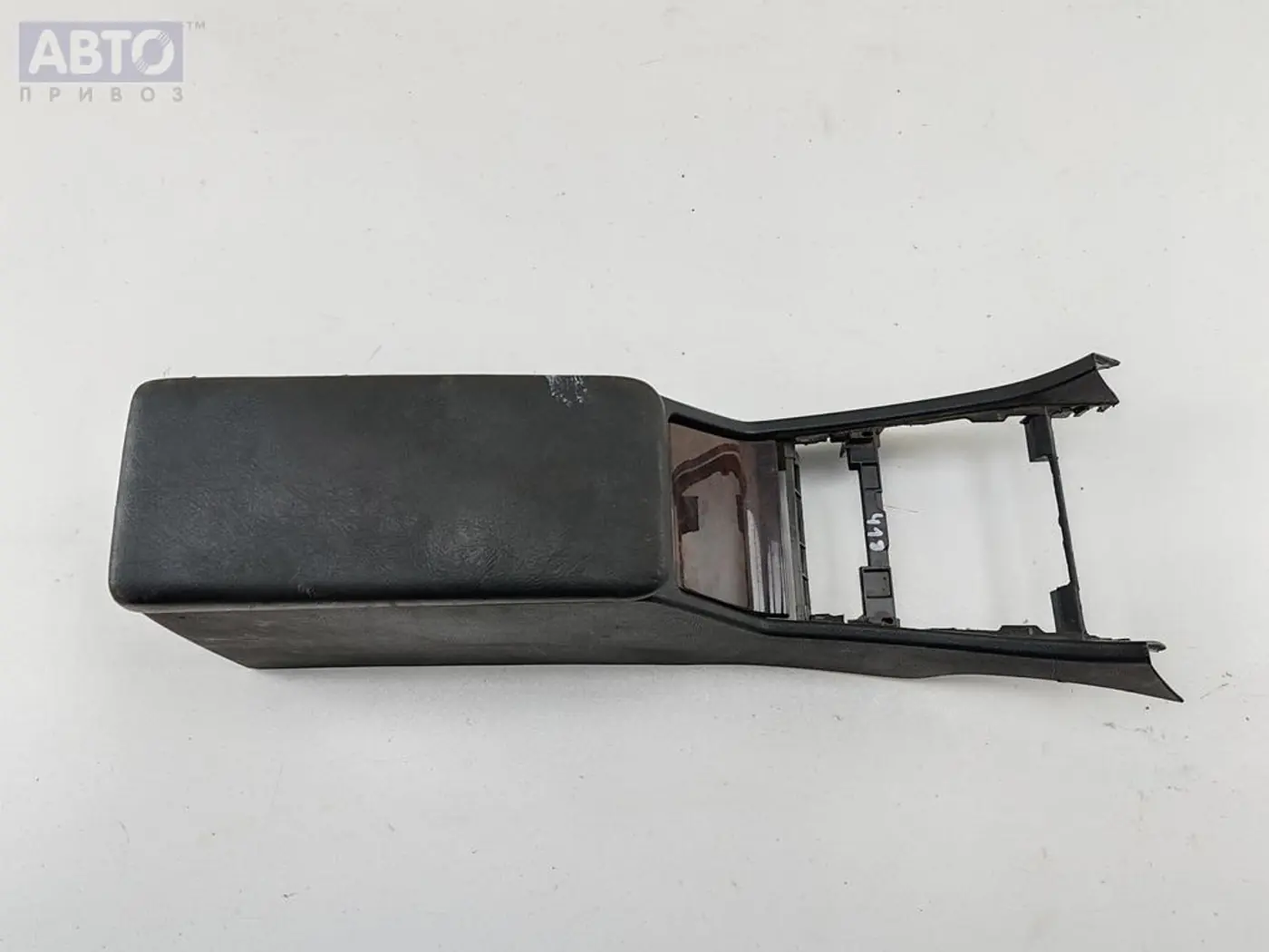 Подлокотник к Mercedes-Benz C-klasse 2000