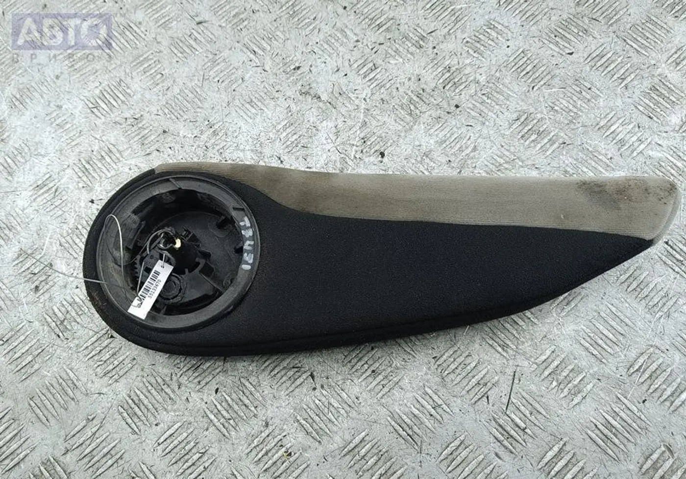 Подлокотник к Citroen C4 Picasso 2007