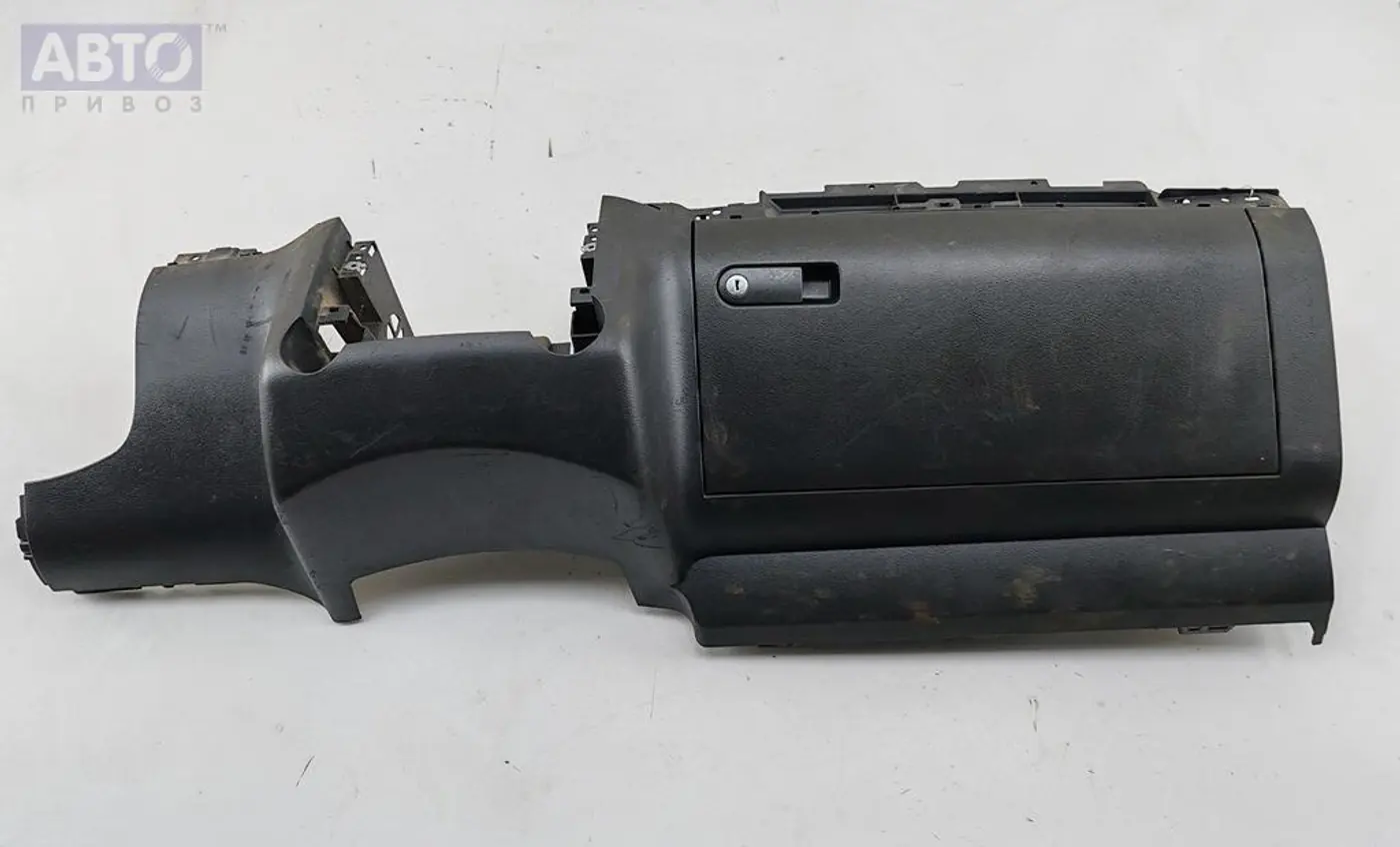 Бардачок к Volkswagen Touareg 2006