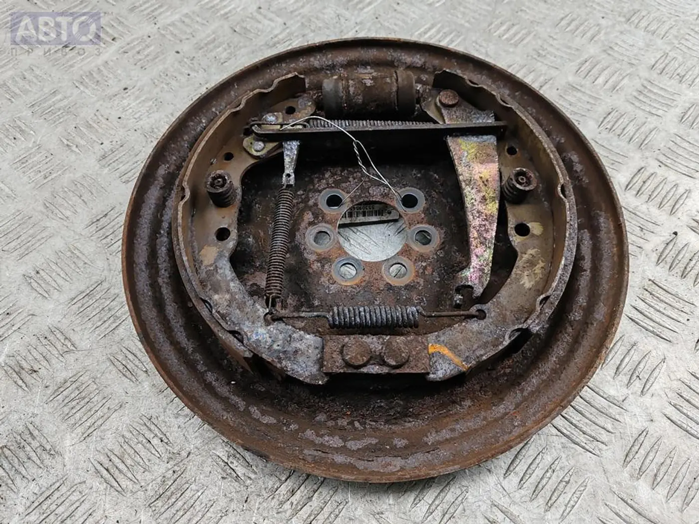 Кожух к Volkswagen Passat 1993