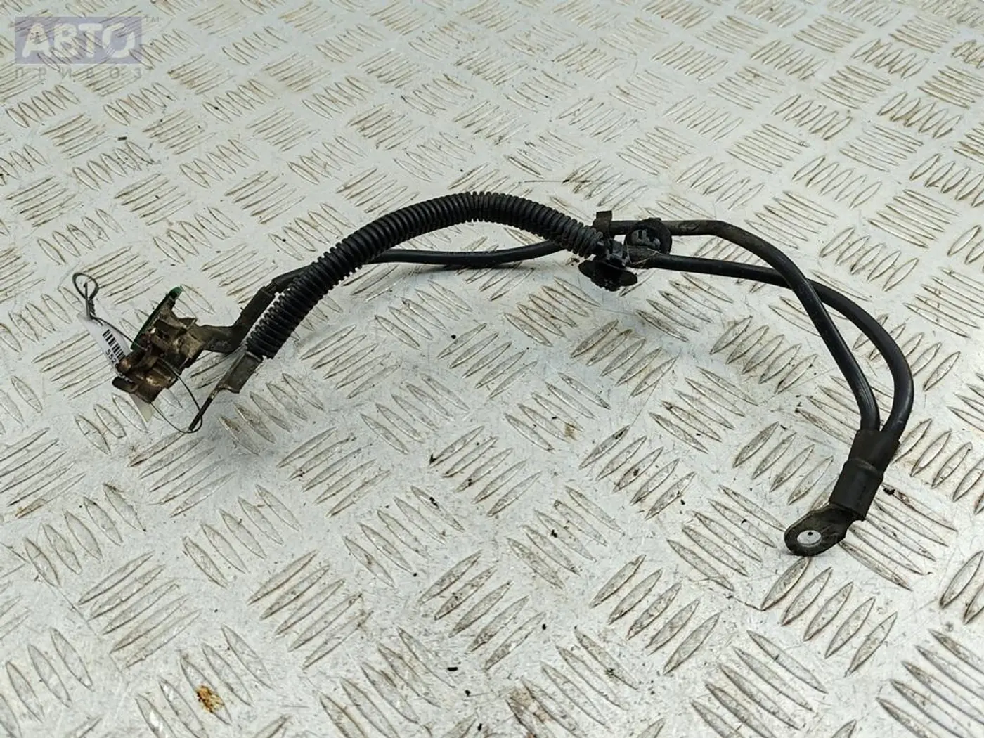 Провода аккумулятора к Peugeot 307 2001