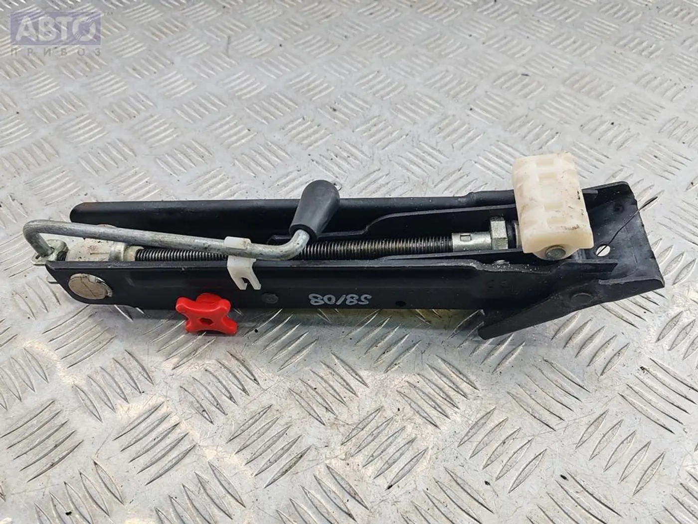 Домкрат к BMW 3 series 2004