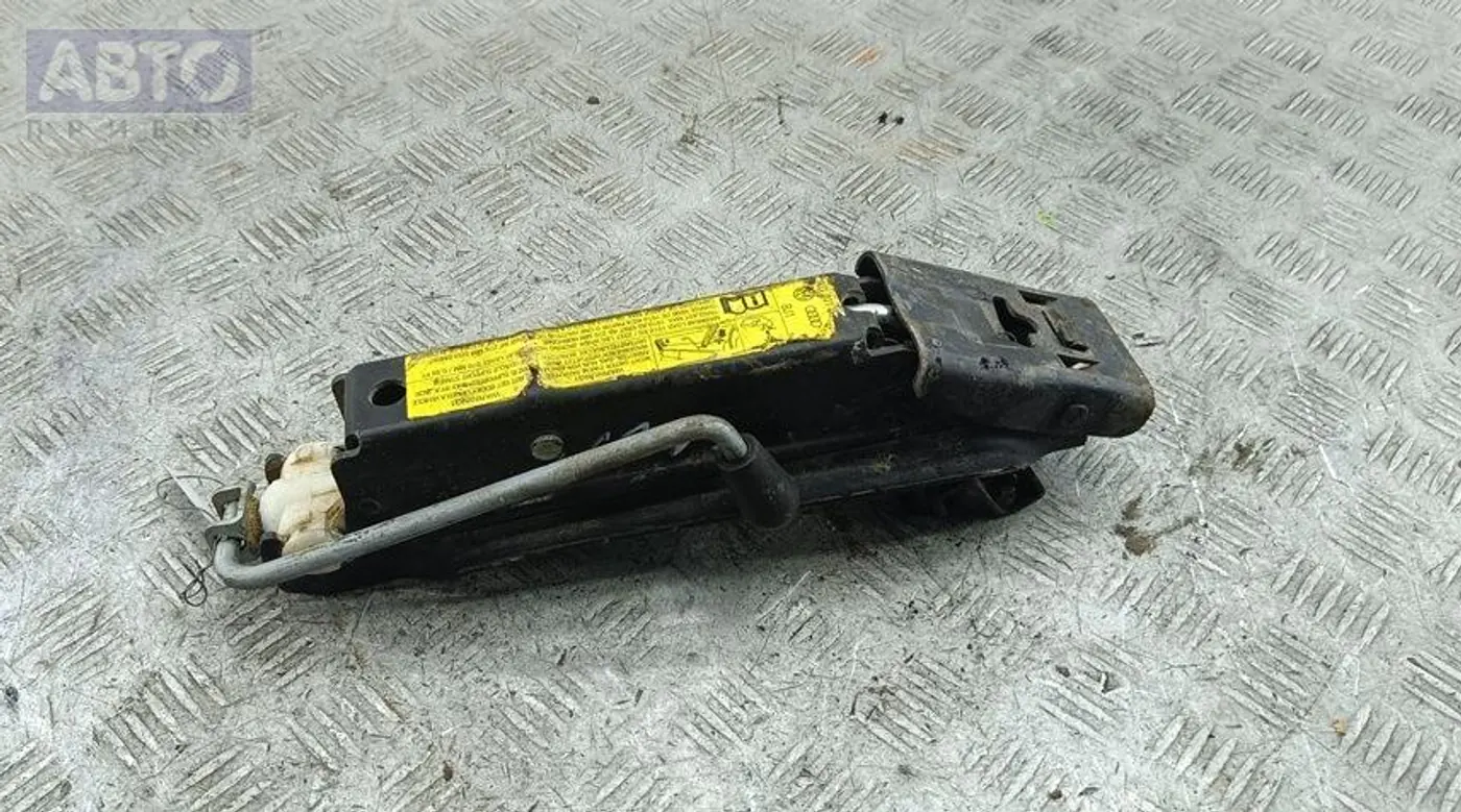 Домкрат к Audi A3 2003