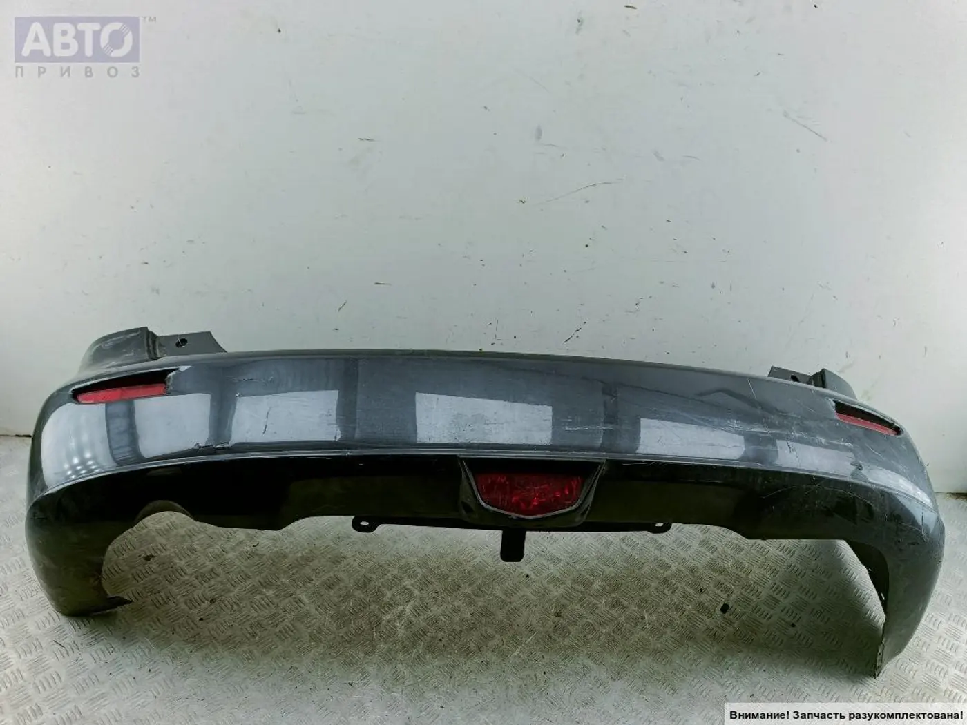 Бампер задний к Mazda 5 2005