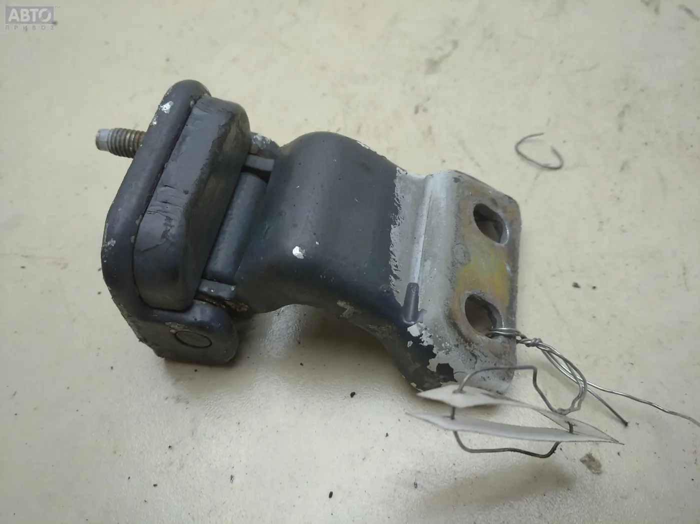 Петля двери к Ford Transit 2005