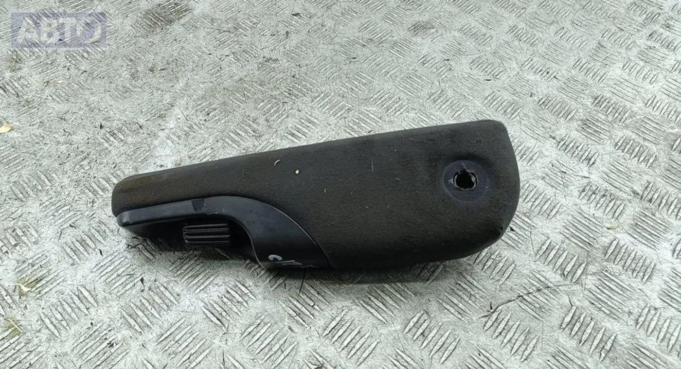 Подлокотник к Volkswagen Sharan 2004