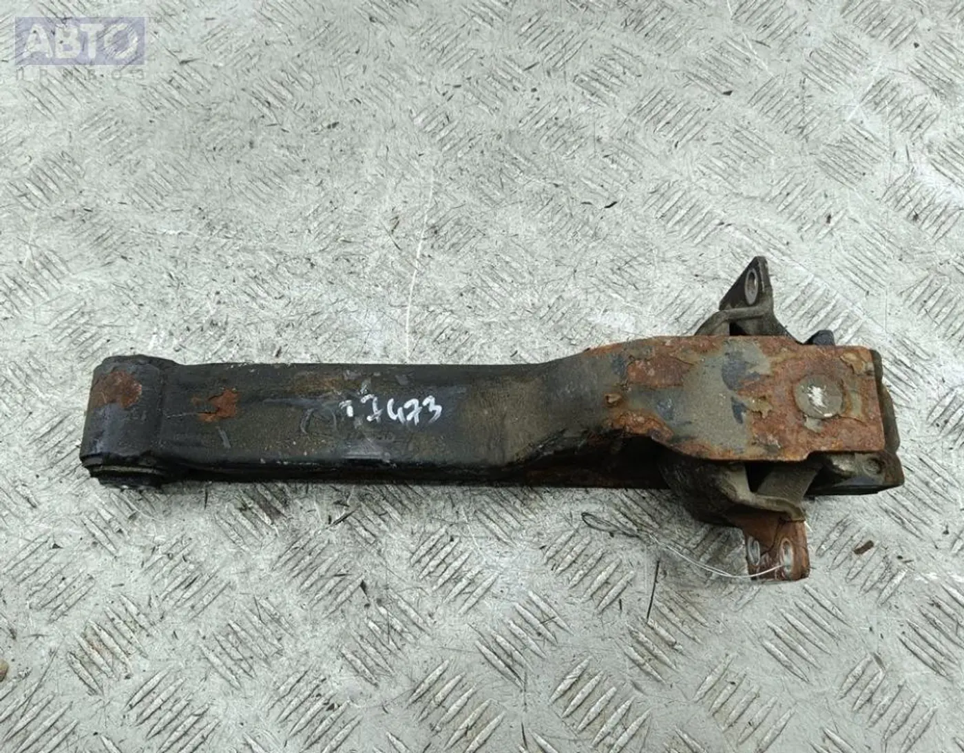 Подушка крепления двигателя к Ford Transit 2005