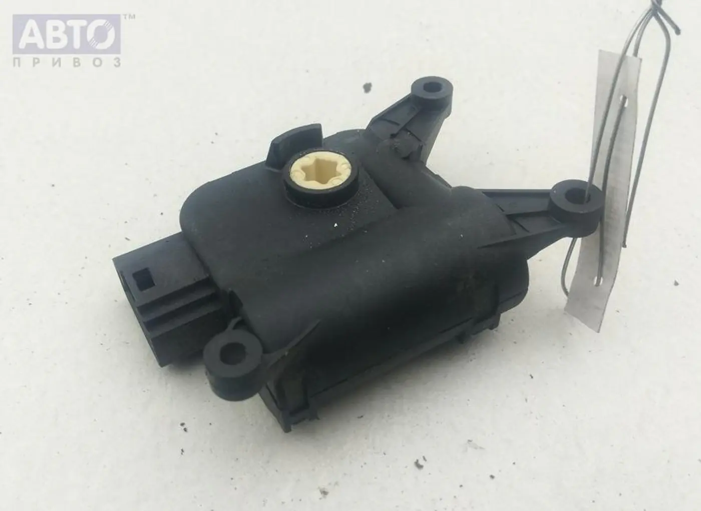Клапан печки к Volkswagen Passat 2005