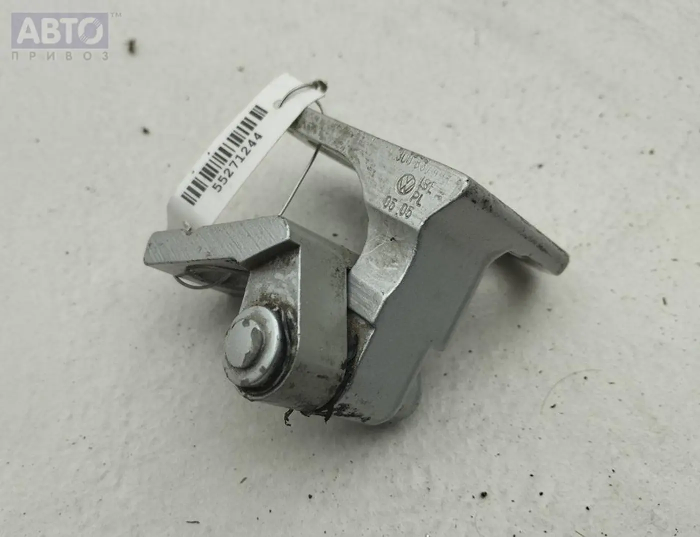 Петли к Volkswagen Passat 2006