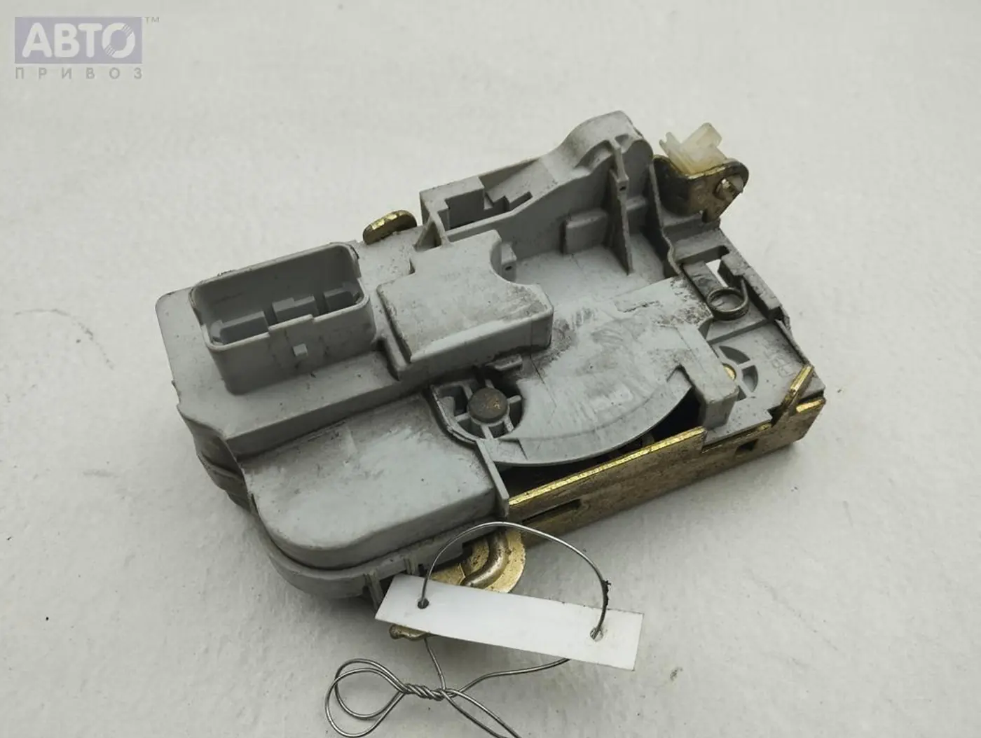 Замок двери к Citroen C5 2005