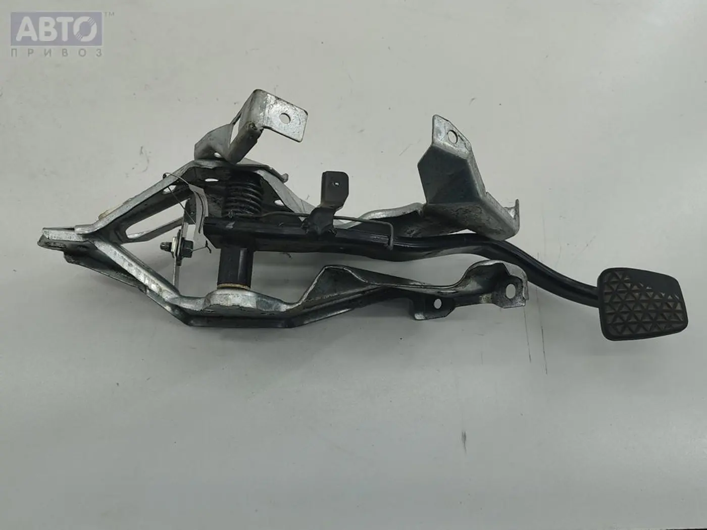 Педаль тормоза к Opel Astra 2006