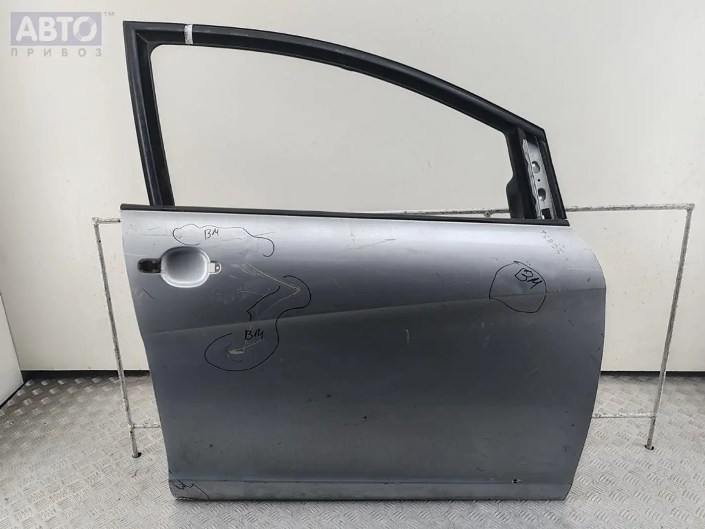 Фара правая к SEAT Altea 2005