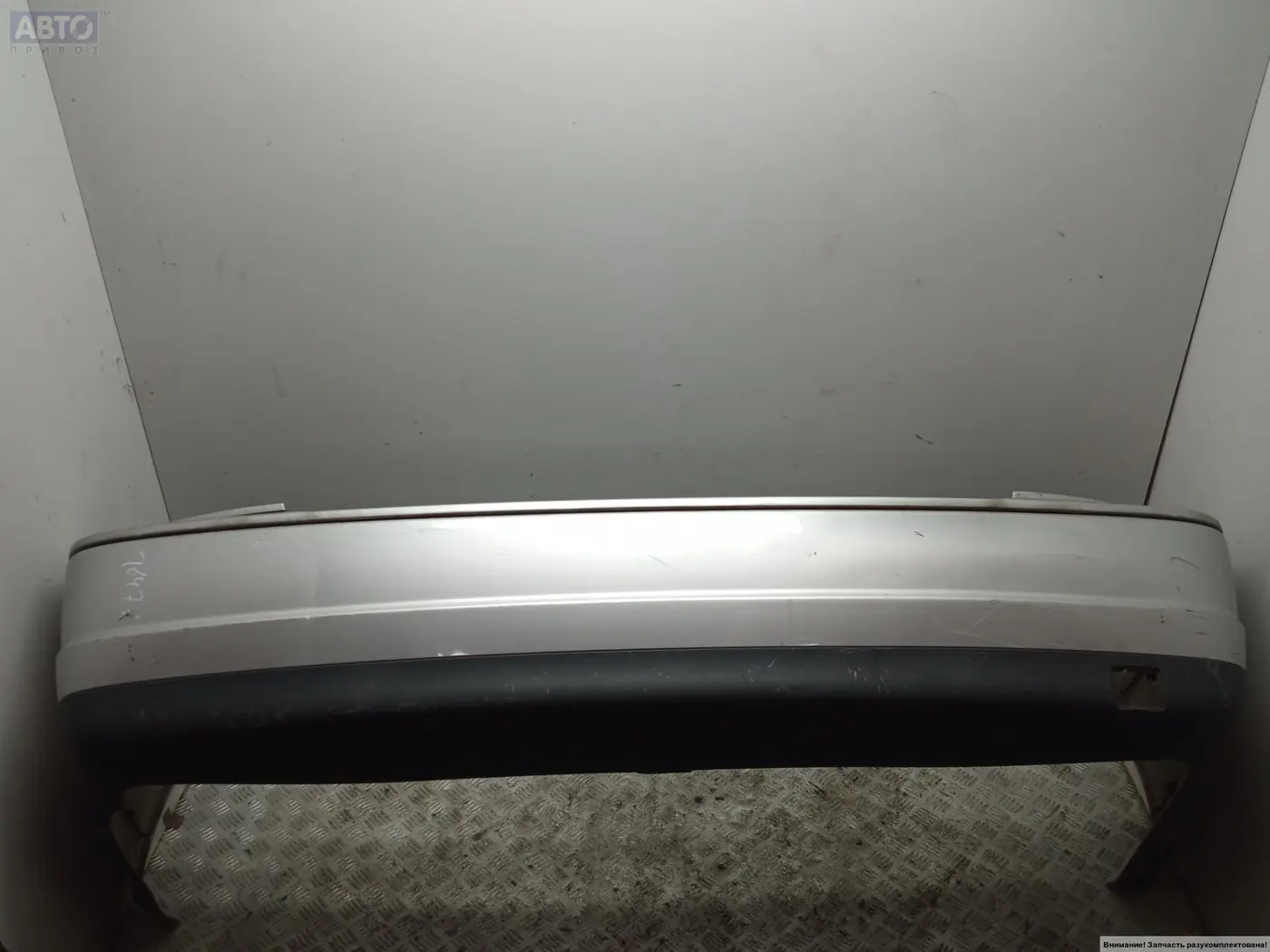 Бампер задний к Volvo S80 2001