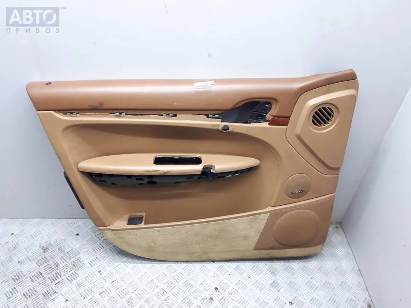Обшивка салона к Porsche Cayenne 2003