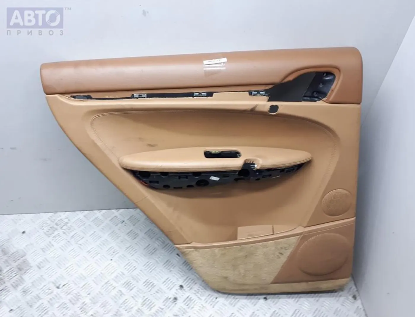 Обшивка салона к Porsche Cayenne 2003