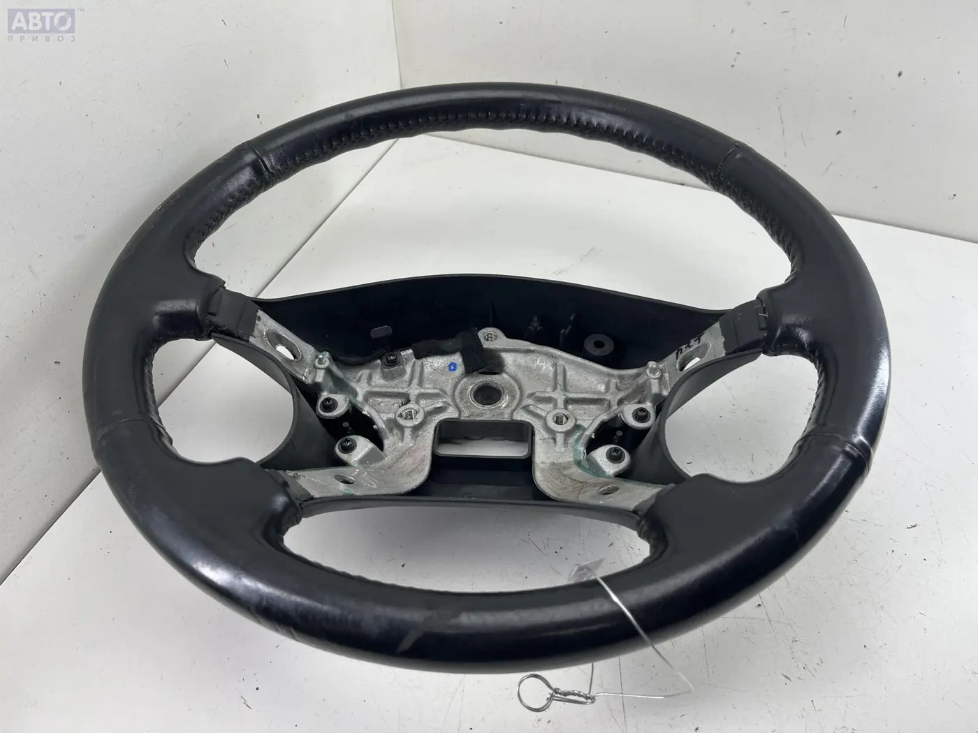 Руль к Mazda 323 1996