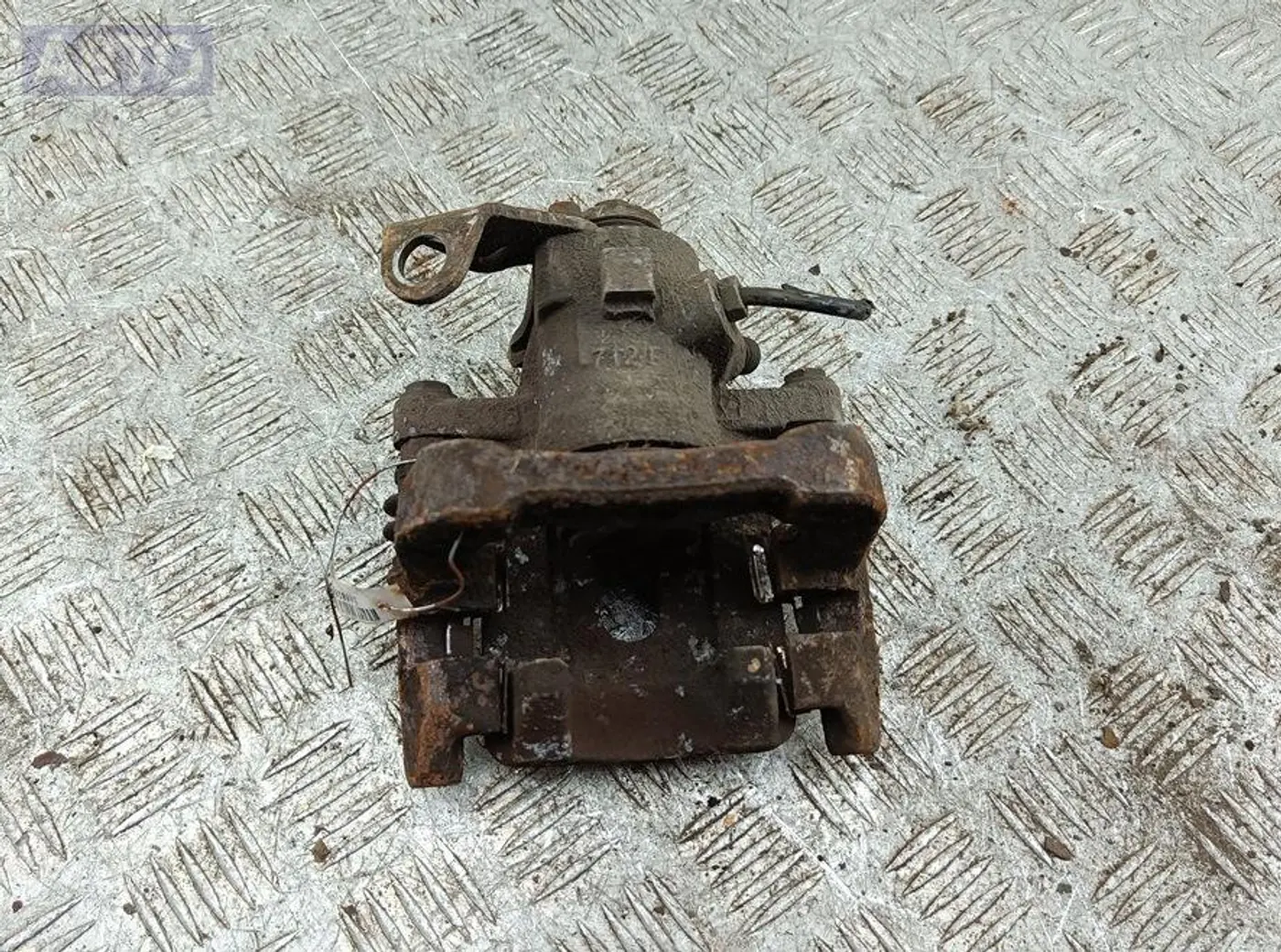 Суппорт к Peugeot 307 2005