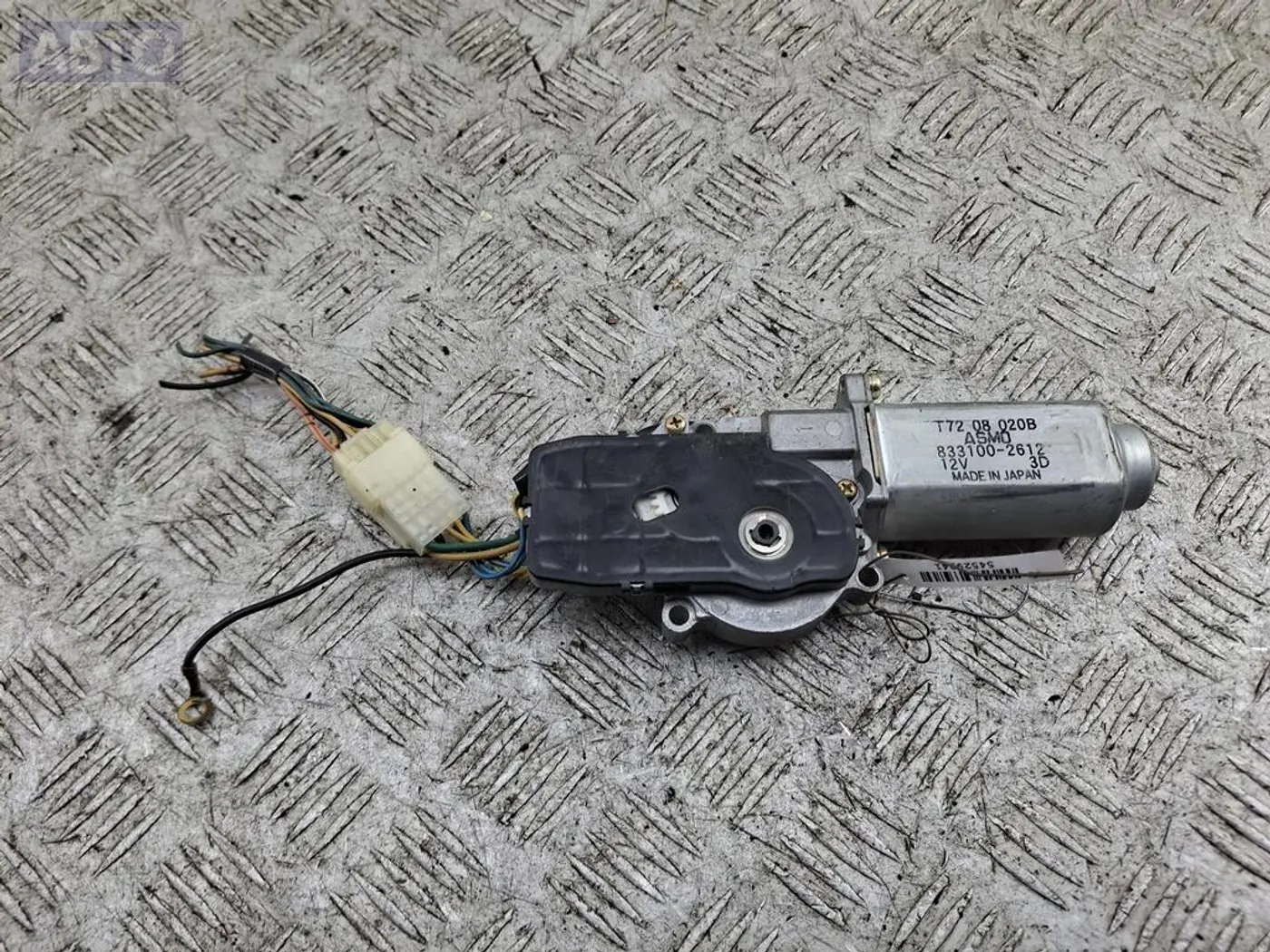 Двигатель электролюка к Mazda Xedos 9 2002