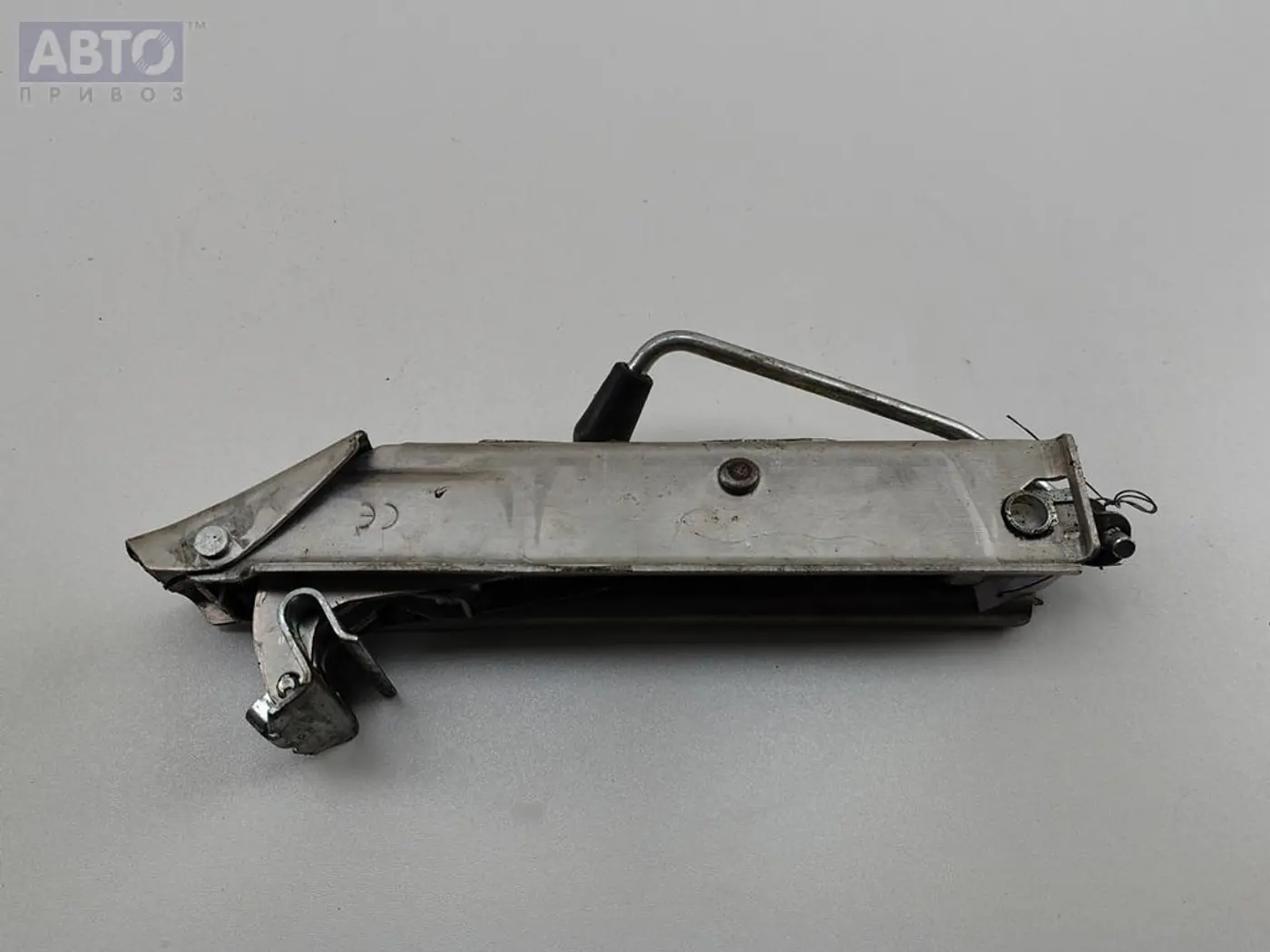 Домкрат к Audi A4 2001