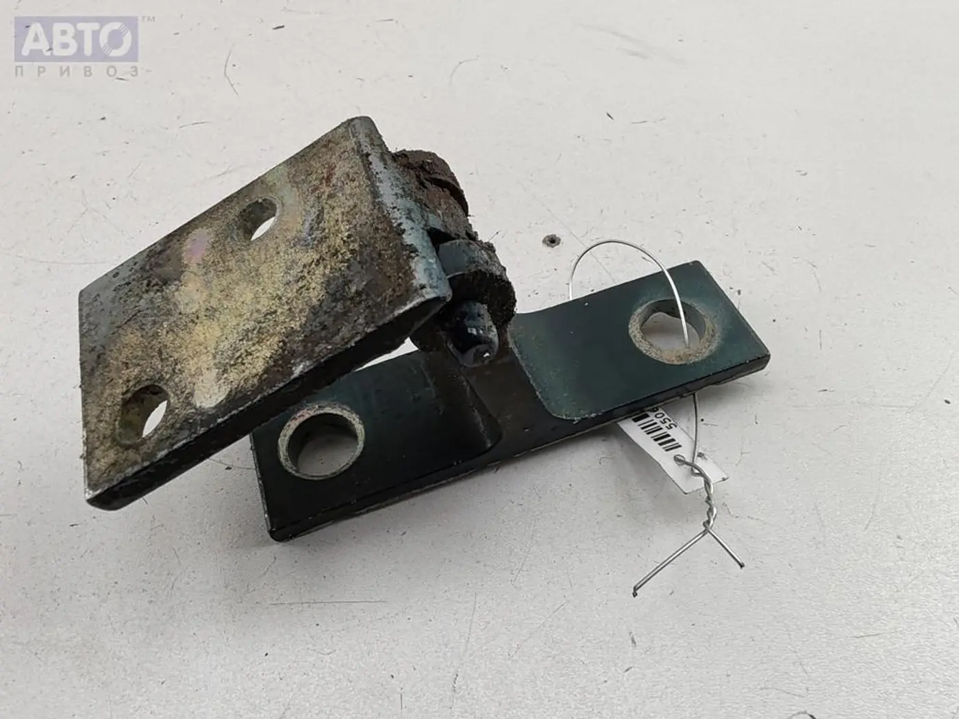 Петли к Audi A6 1997