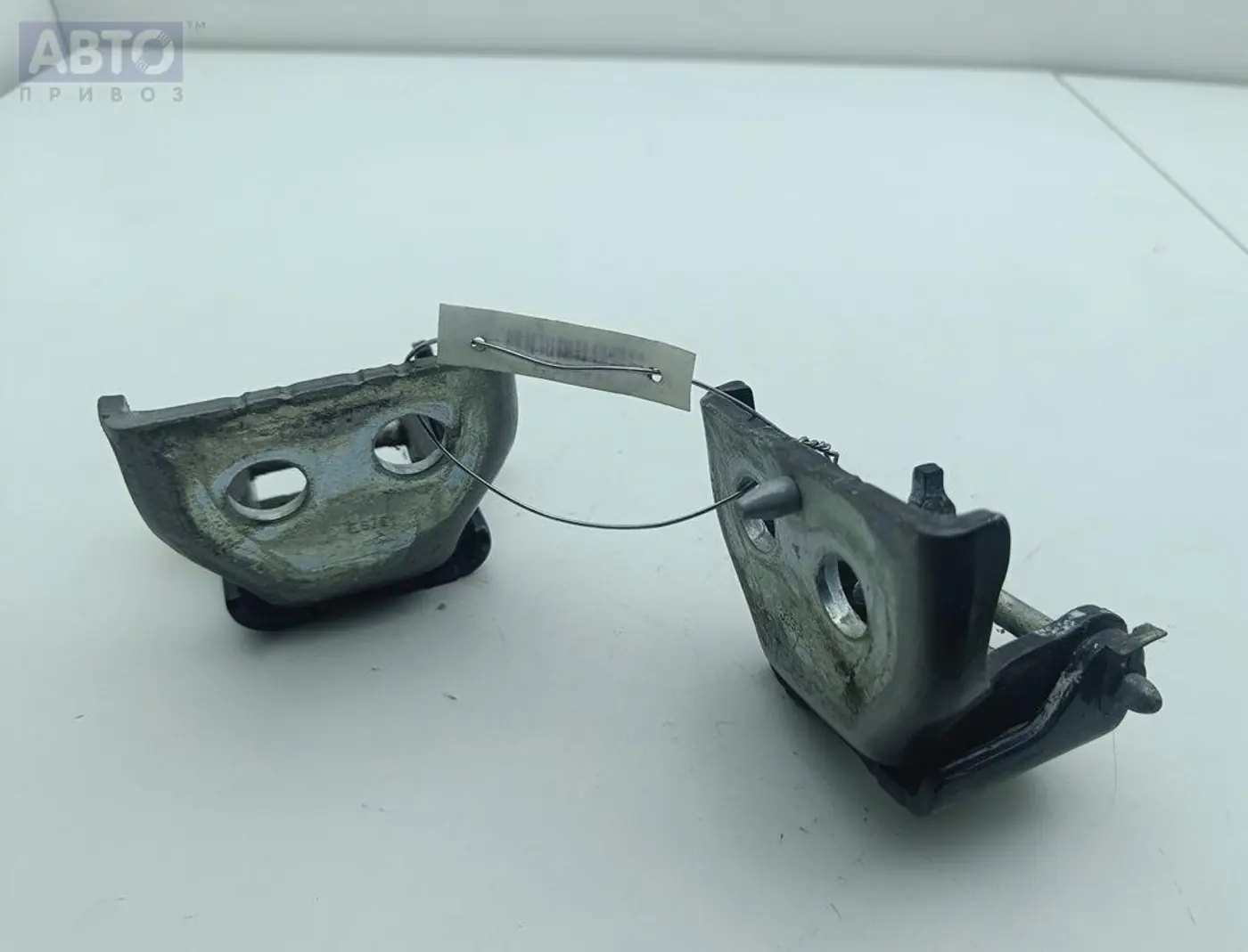 Петли к Citroen C3 Picasso 2007