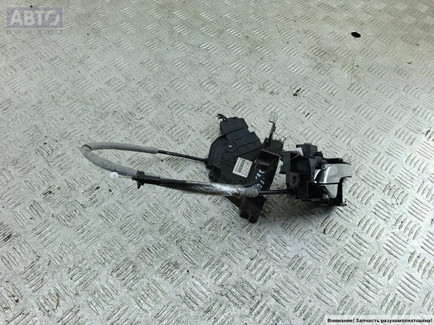 Замок двери к Ford S-MAX 2006