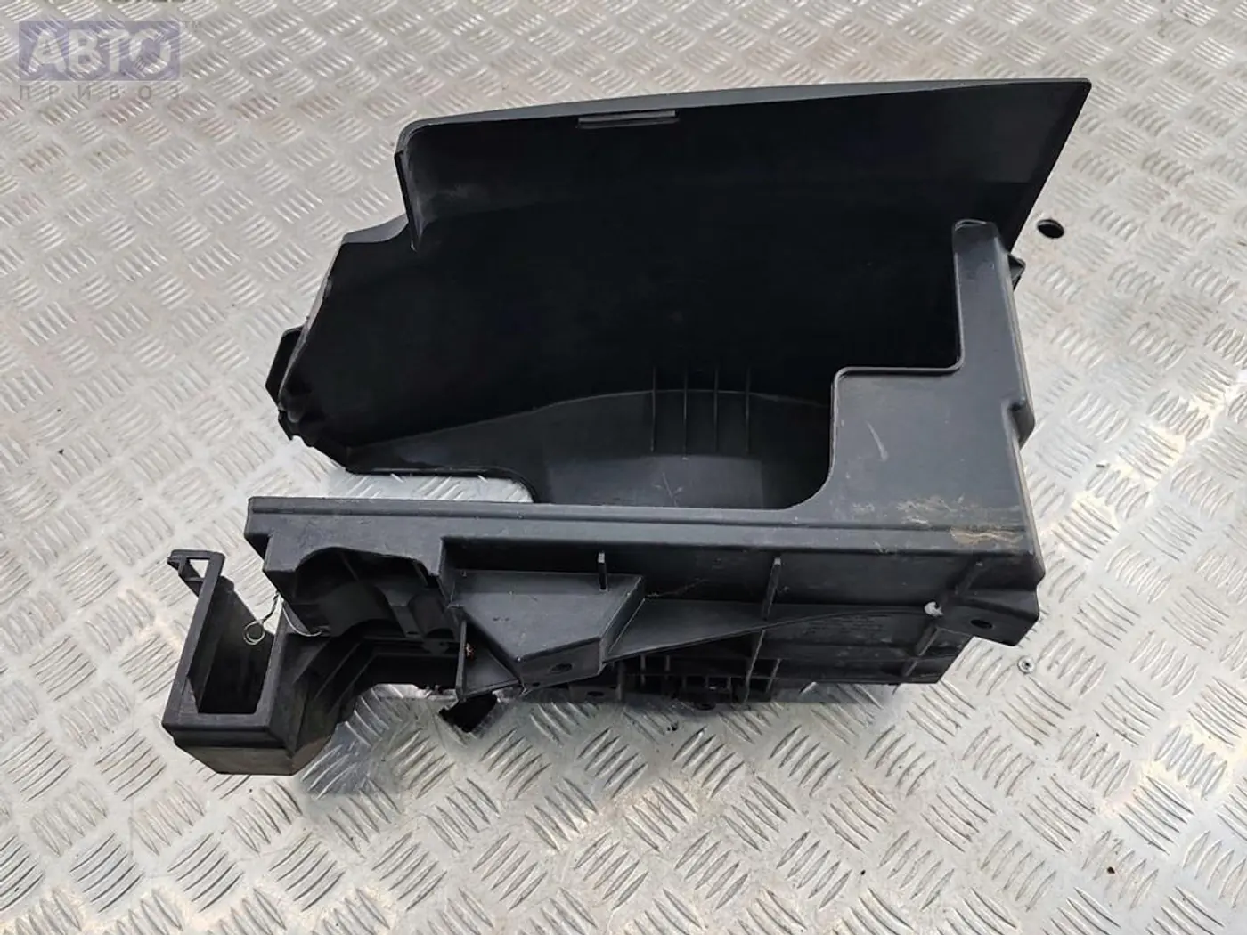 Кожух к Opel Vectra 2004