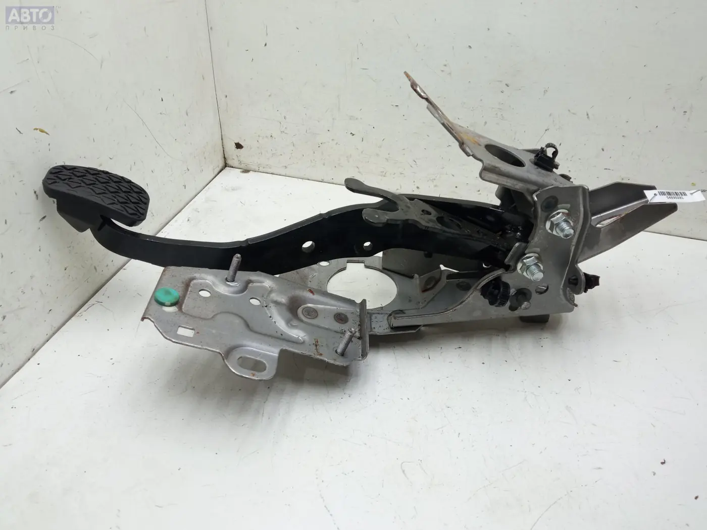 Педаль тормоза к Mazda 2 2008