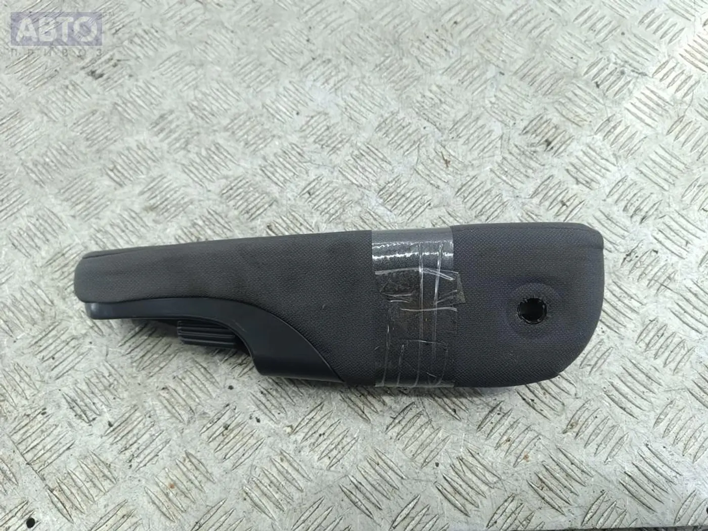 Подлокотник к Volkswagen Sharan 2002