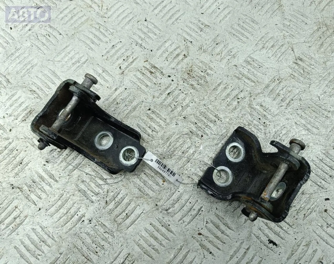 Петли к Peugeot 508 2012