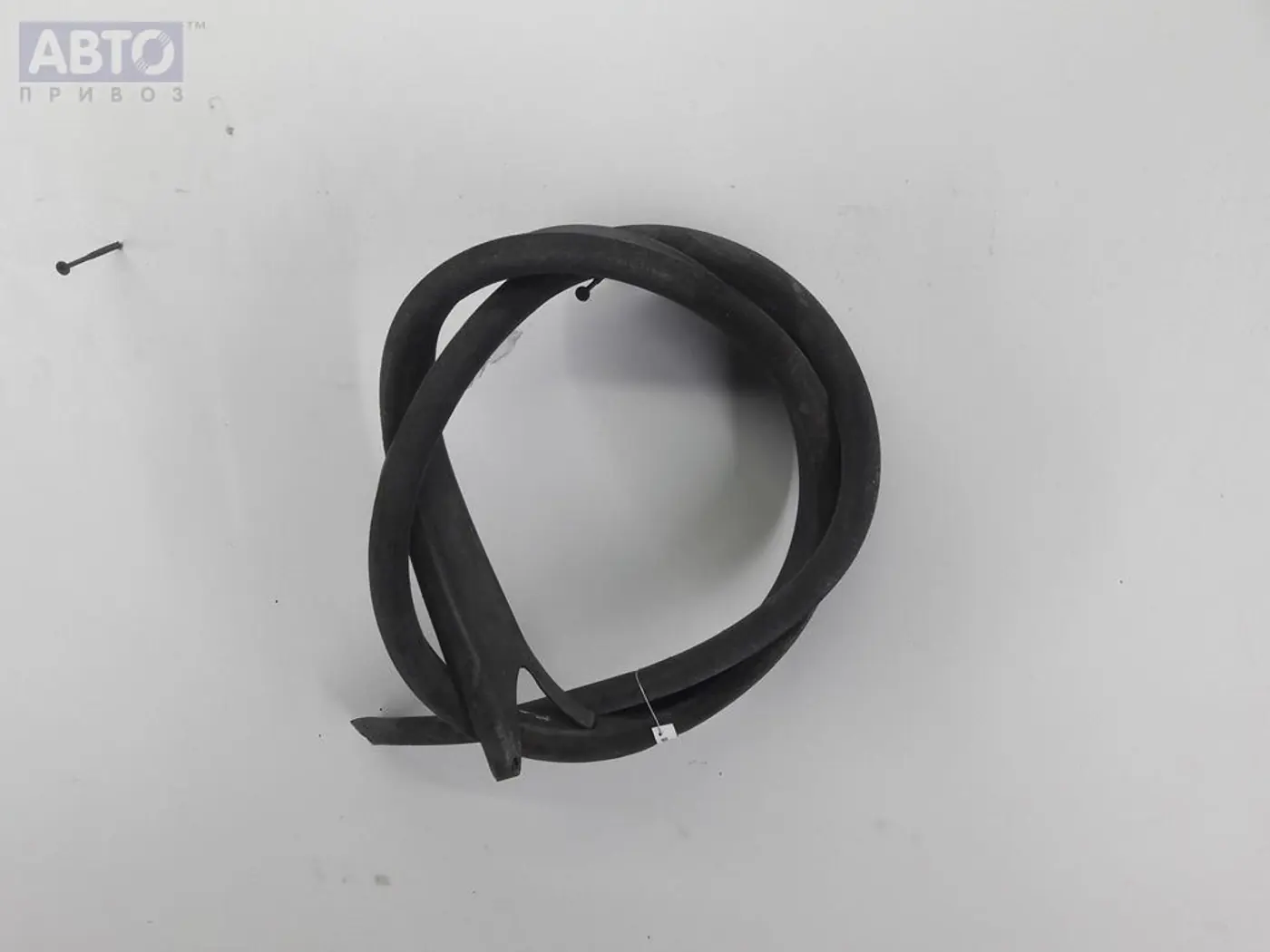 Молдинг крыши к Volkswagen Bora 1999