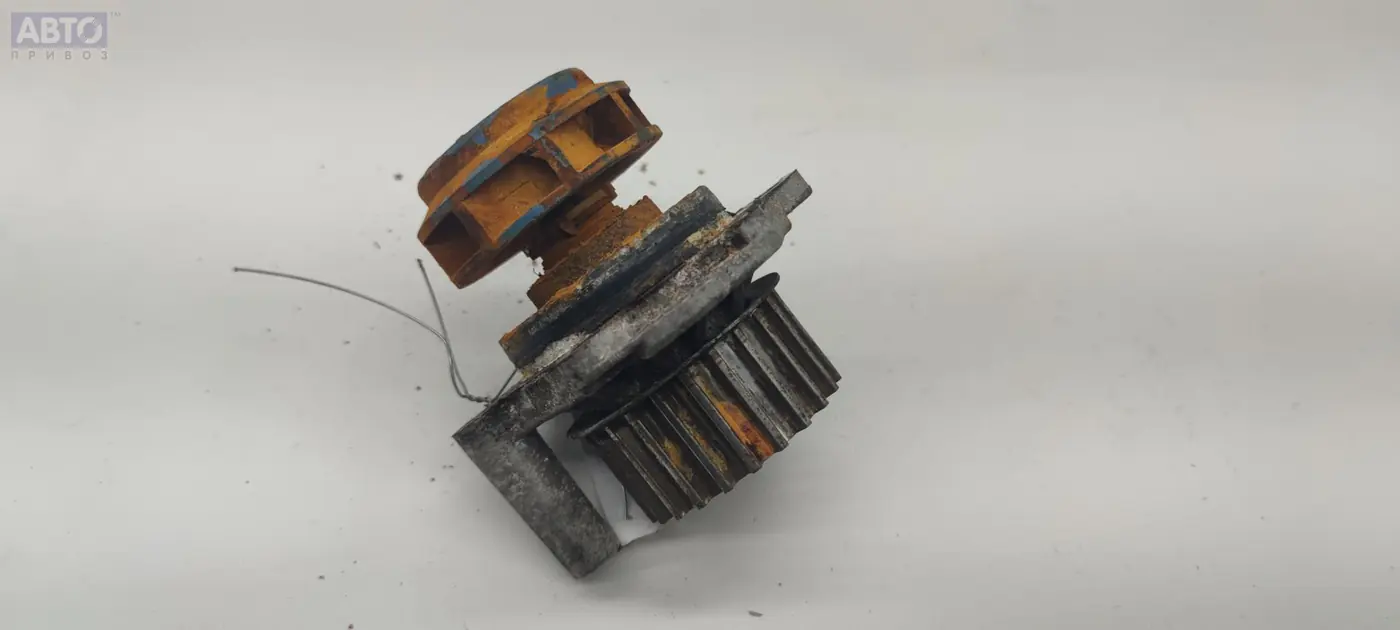 Помпа к Audi A4 2003