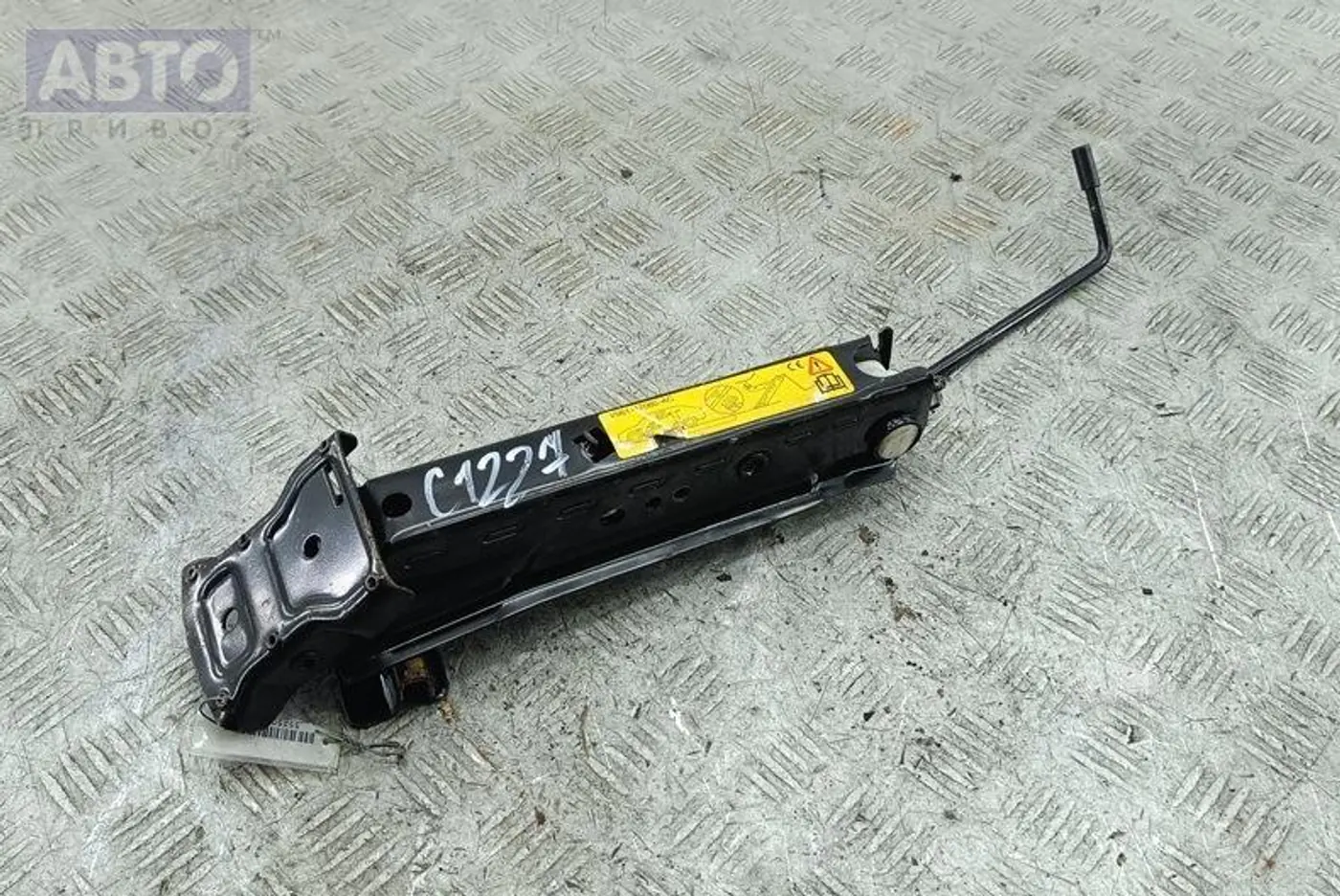 Домкрат к Ford Fiesta 2006