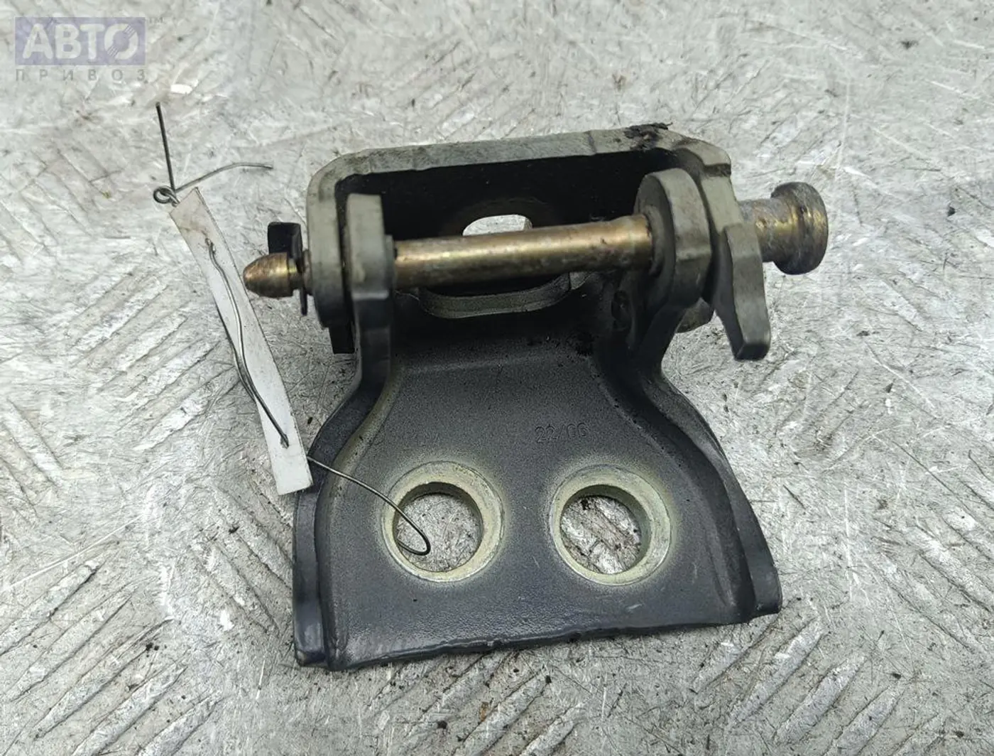 Петли к Citroen C4 2006