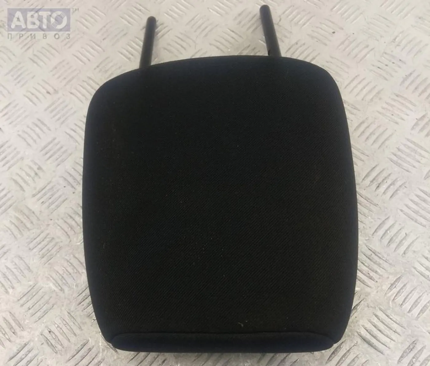 Подголовники к Peugeot 308 2012