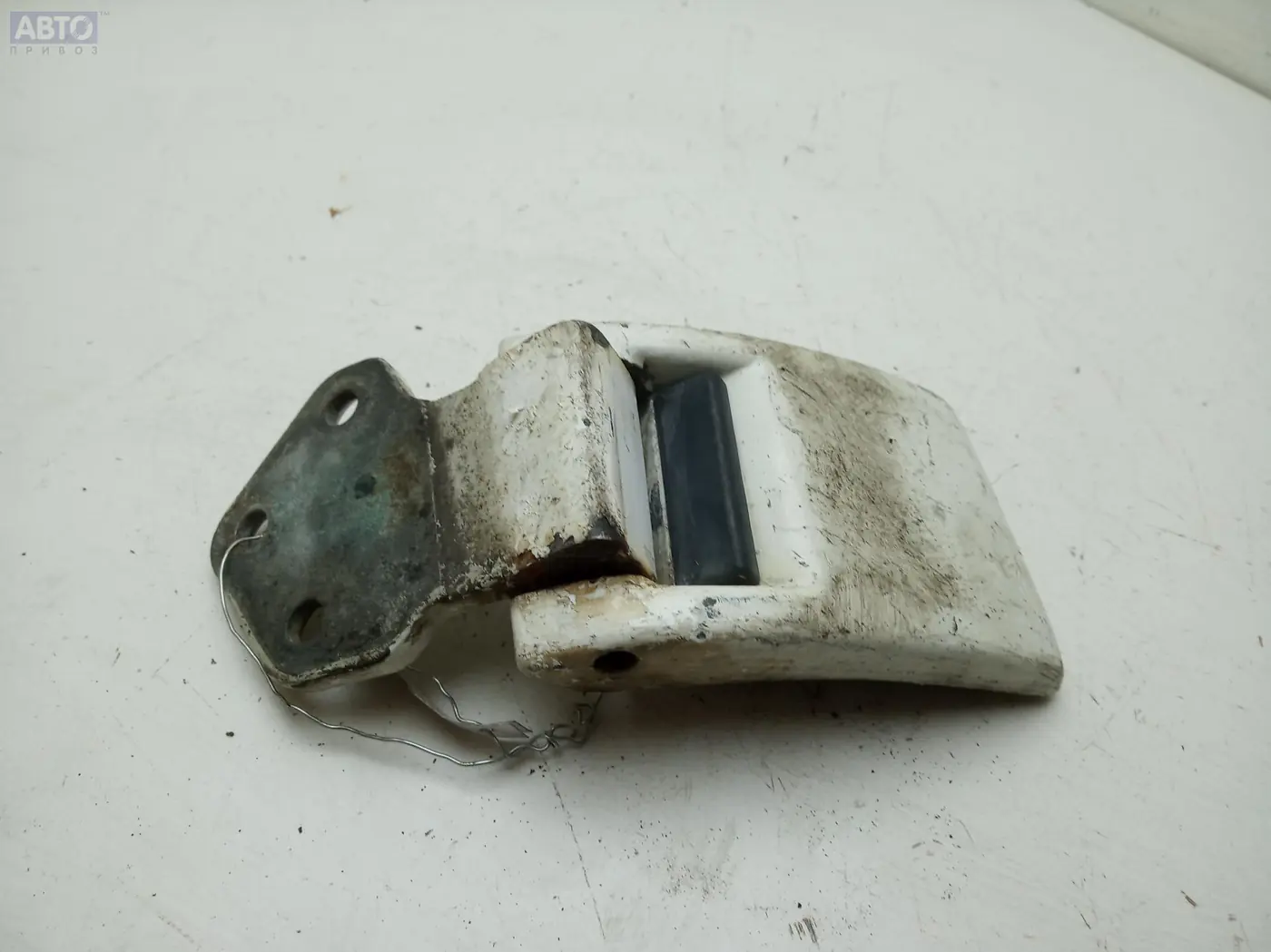 Петли к Volkswagen Transporter 2003