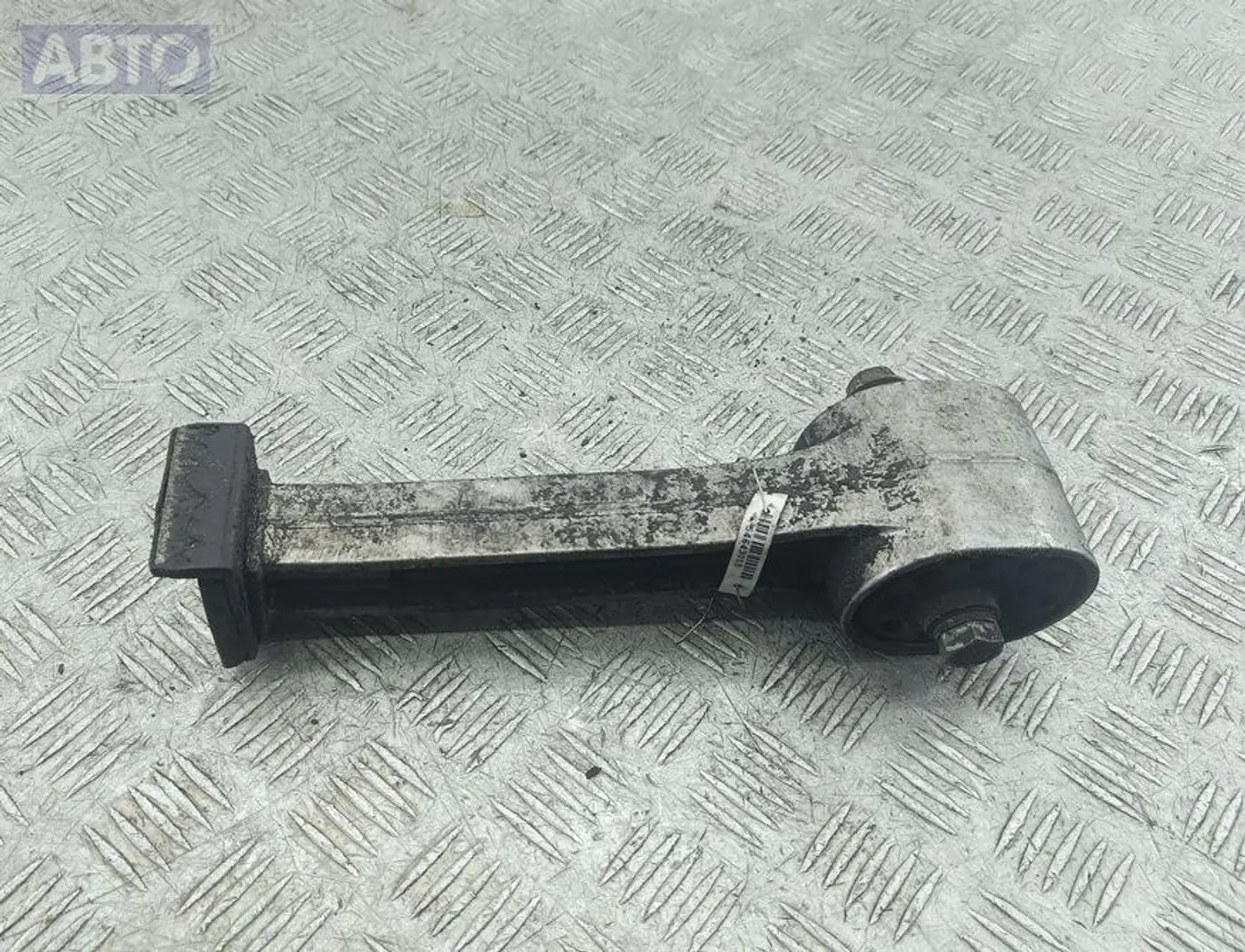 Подушка крепления двигателя к Ford Galaxy 2001