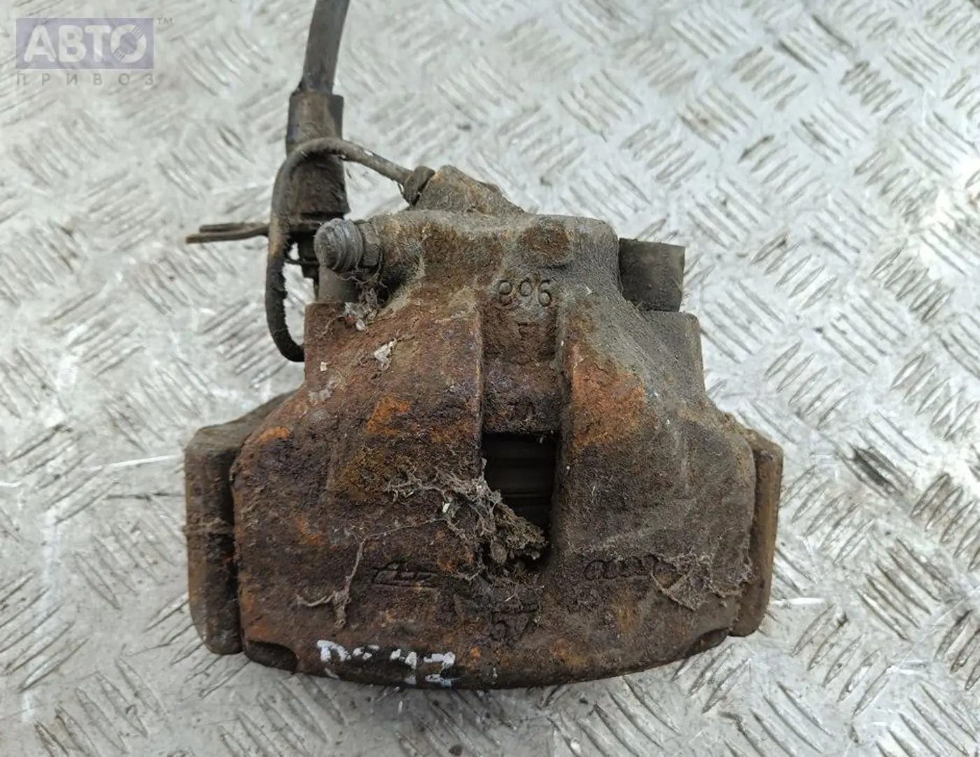 Суппорт к Audi A4 1994