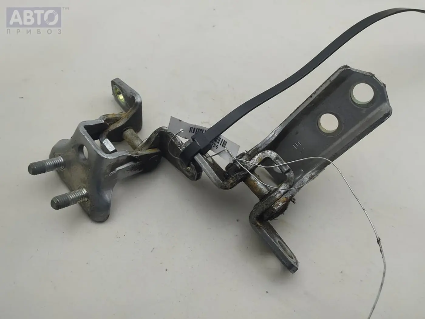 Петли к Peugeot 4007 2007