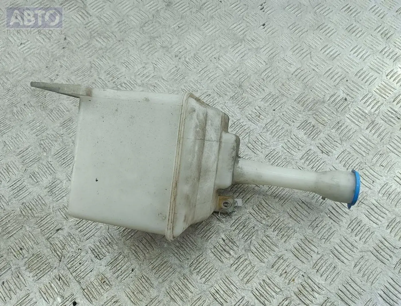 Бачок омывателя к Daewoo Lanos 1998