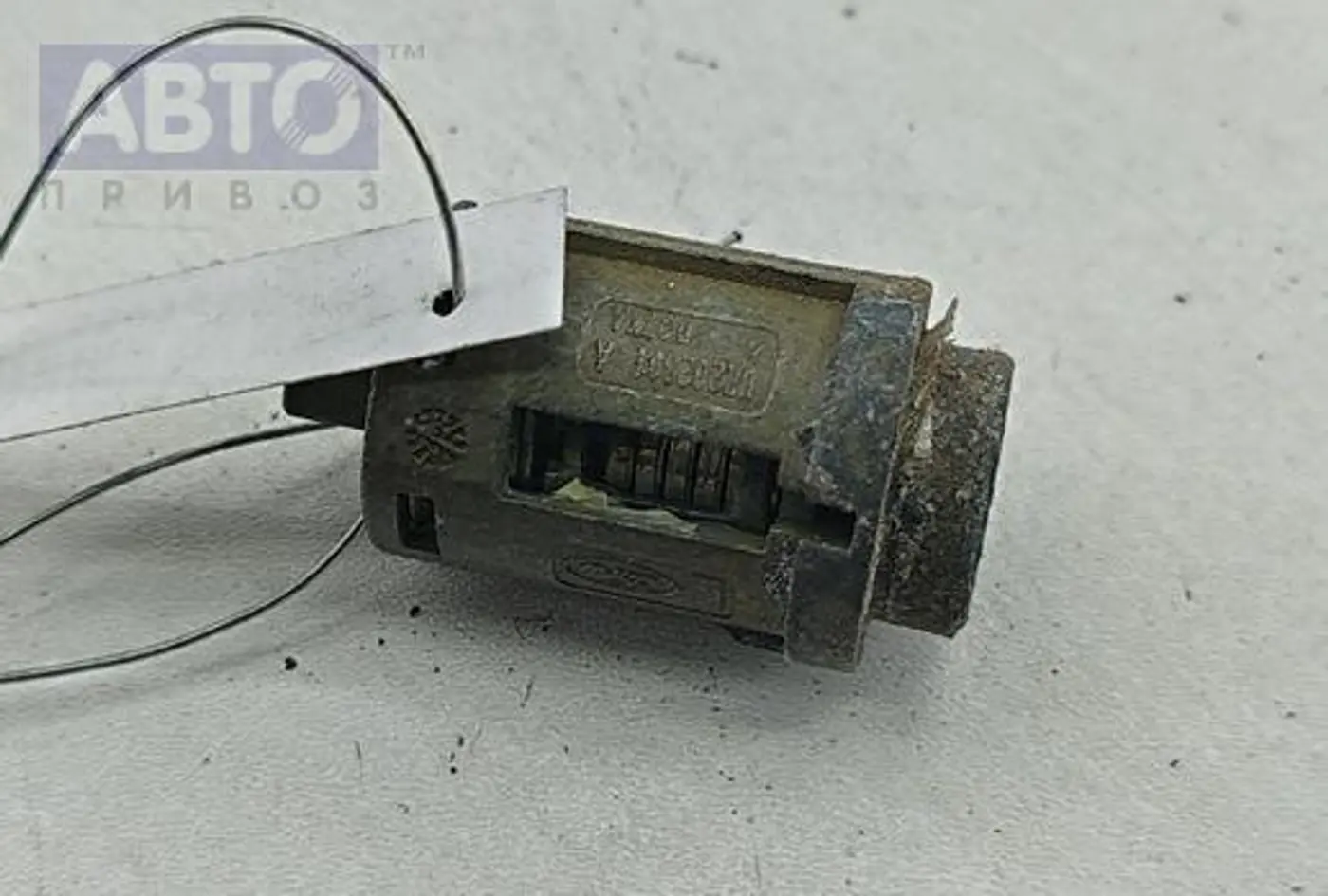 Замок двери к Ford Mondeo 2002