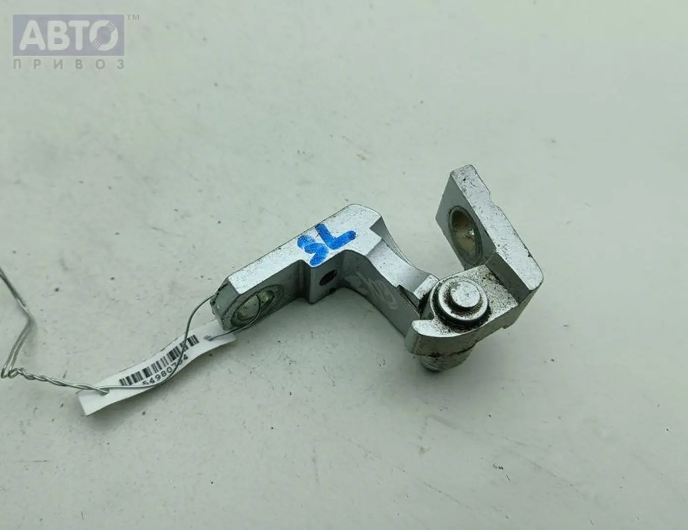 Петли к Volkswagen Passat 2001