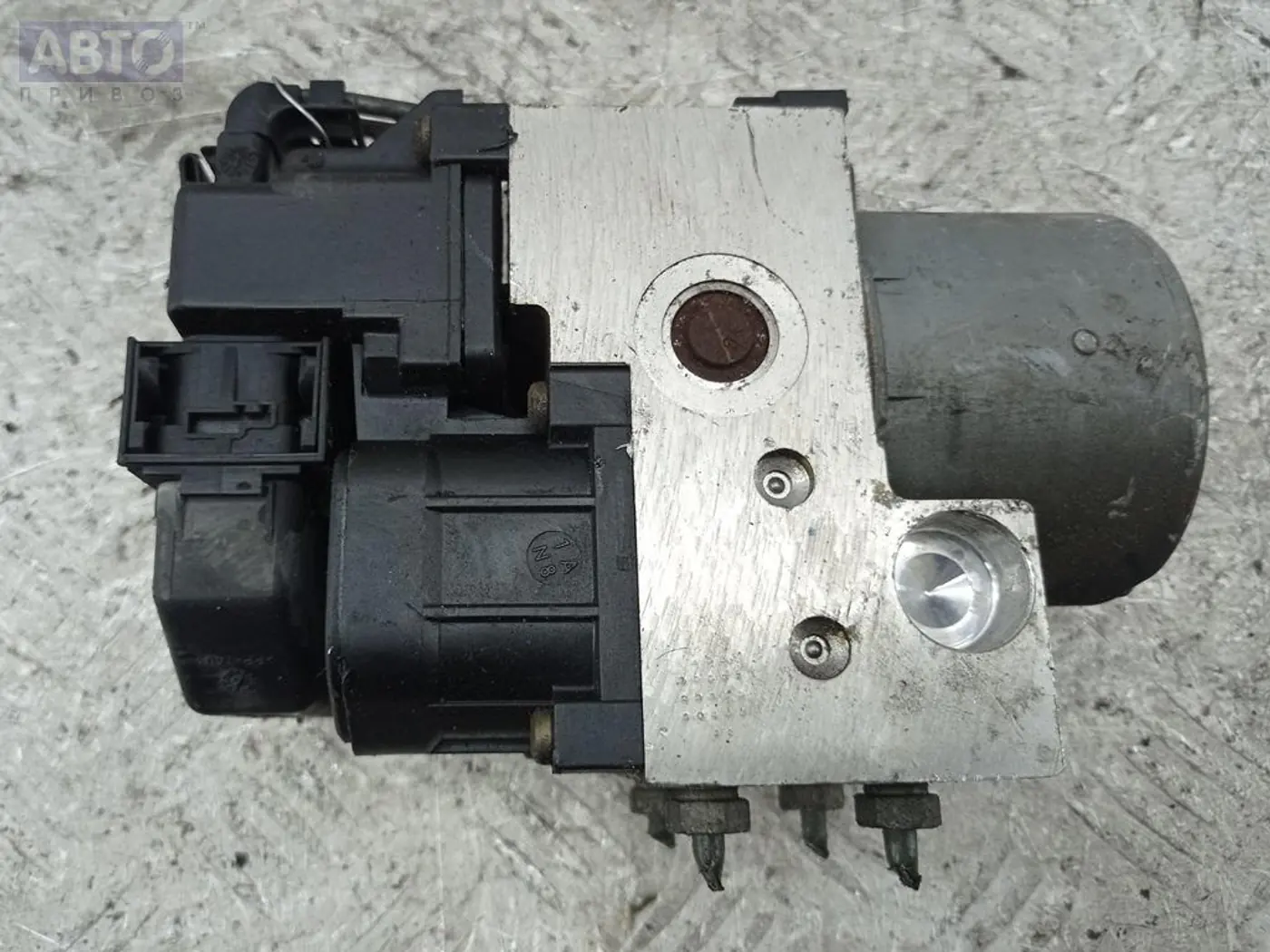 Блок ABS к Nissan Primera 1998