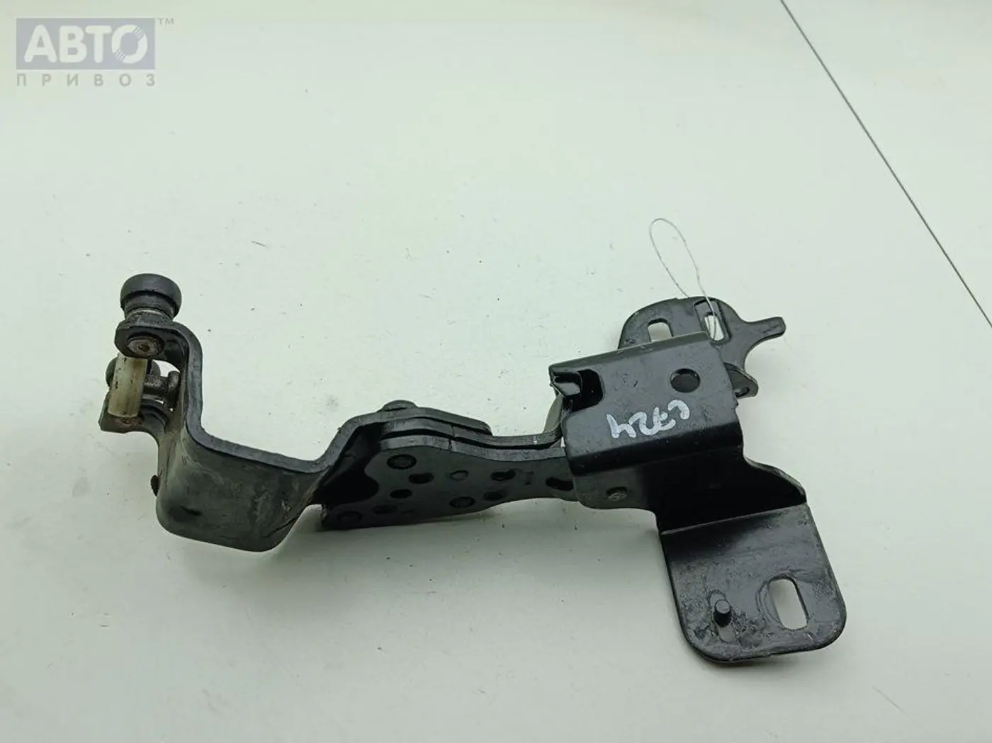 Петли к Ford B-MAX 2014