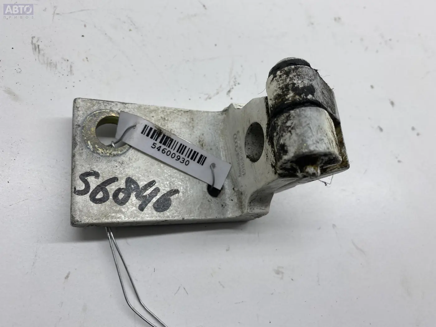 Петли к Audi A4 1995
