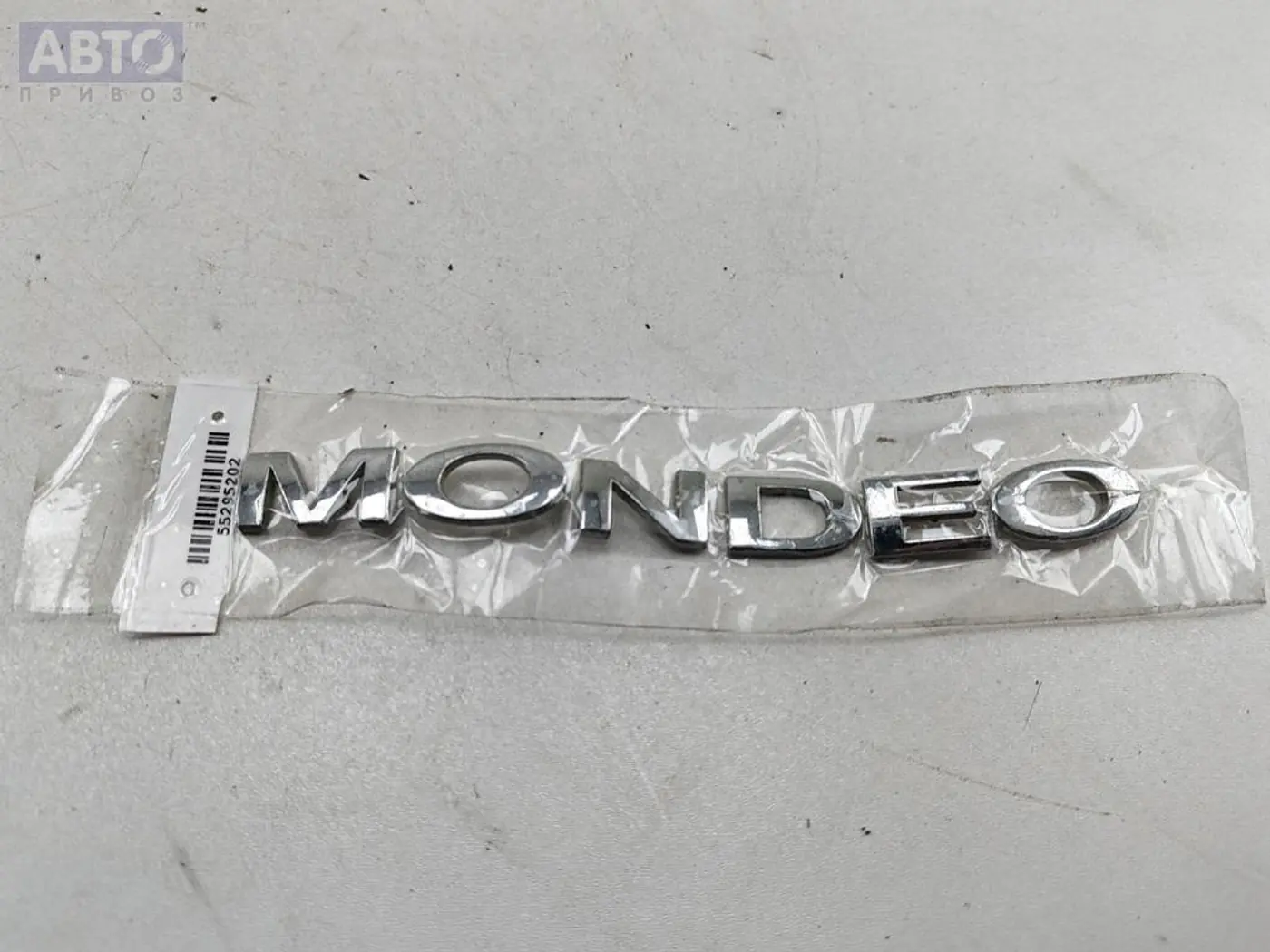 Эмблема к Ford Mondeo 2002